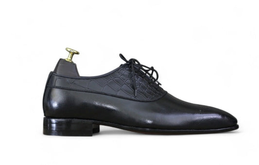 Black Crocodile-Texture Oxford
