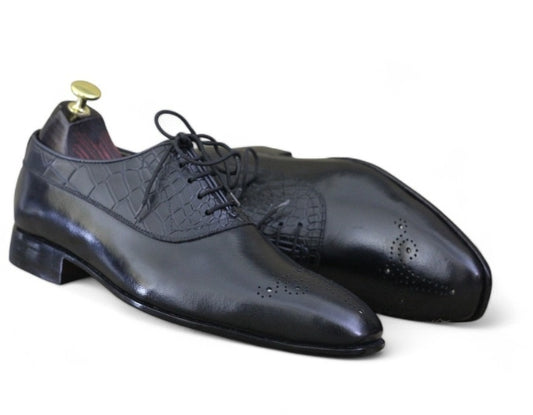 Black Crocodile-Texture Oxford